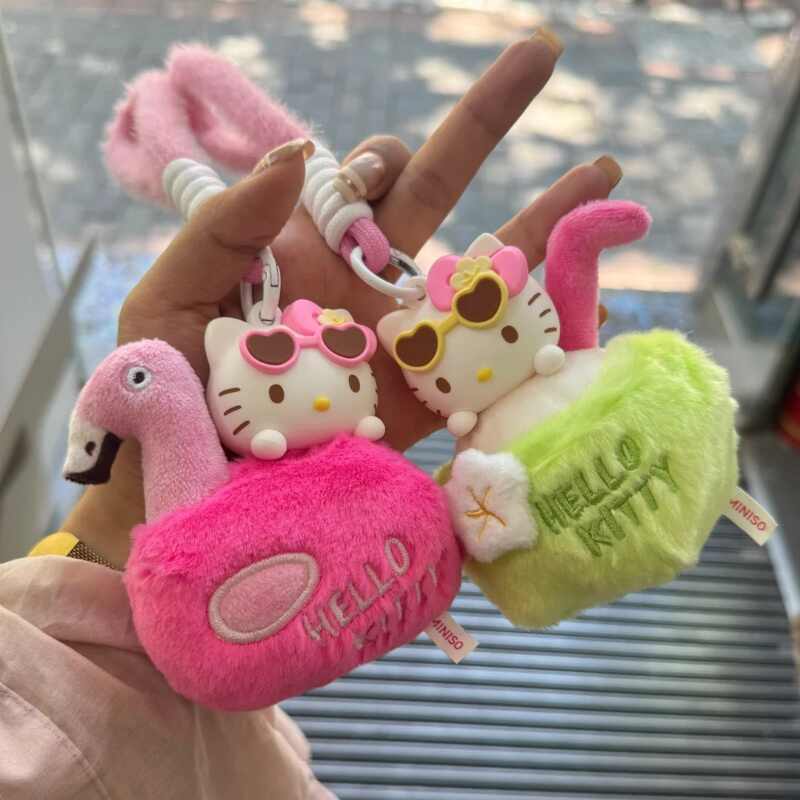 Genuine Hello Kitty Summer Tan - Mystery Box Blind Bag recensie en prijs