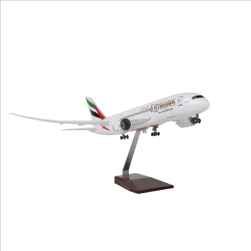787 Emirates Aircraft Model Re - Model Airplane Plastic recensie en prijs
